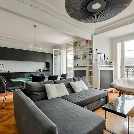 Apartment Elegant Avec Balcon Au Coeur Du Marais *